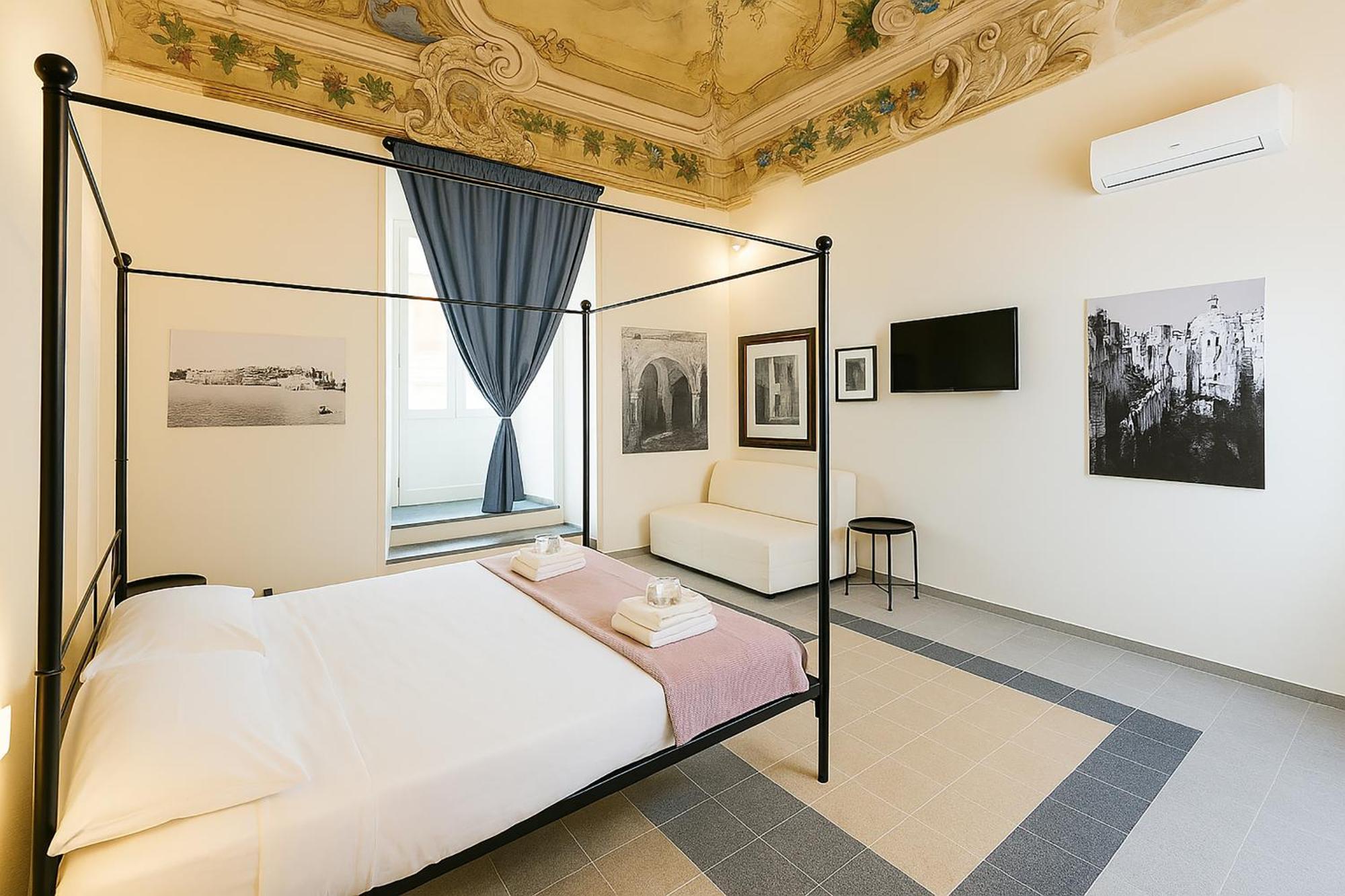 Palazzo Attila - Gioia Apartments Прочида Экстерьер фото